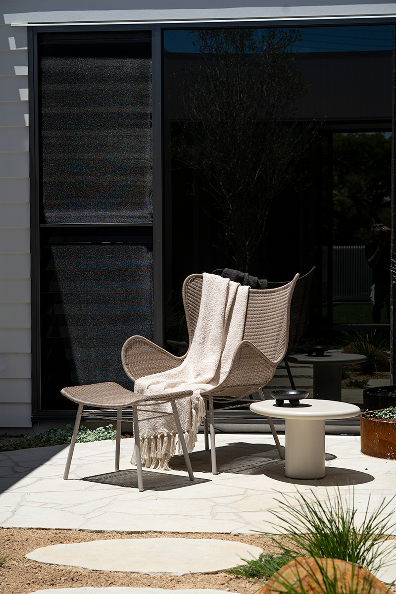 Amos Outdoor Wingchair - Linen - Image 14