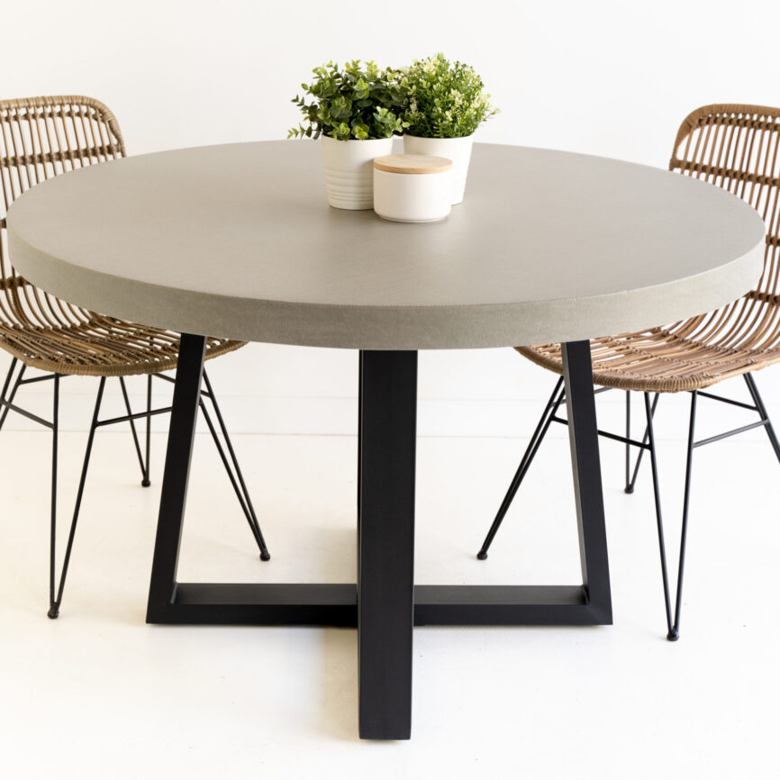 Antwerp Round ElkStone Dining Table