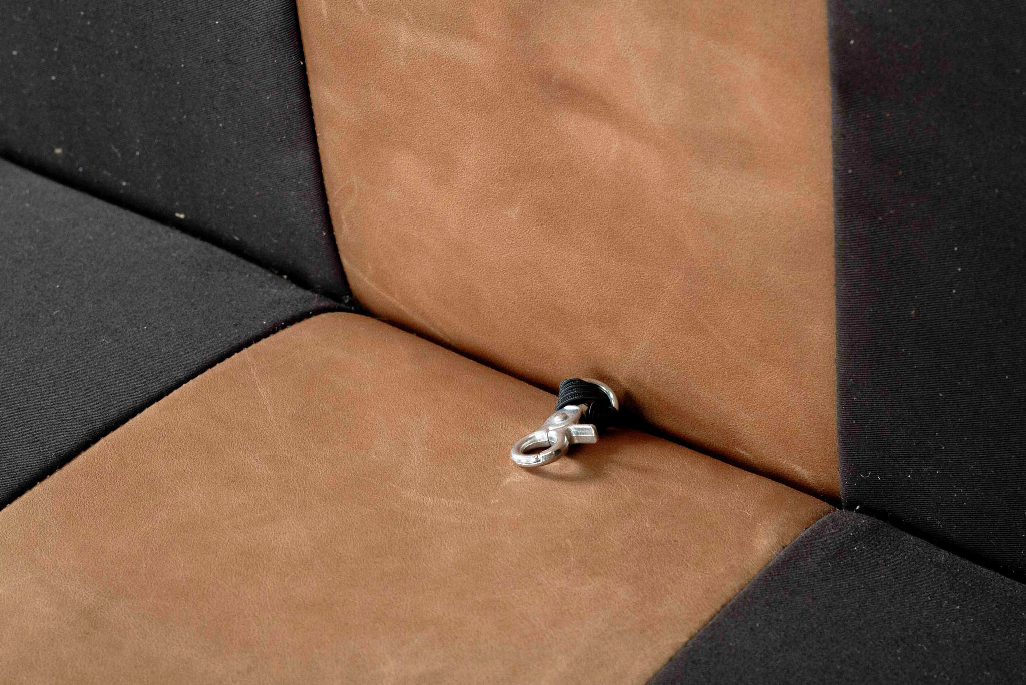 Ziggie 3 Seater Sofa - Linen Blend - Image 11